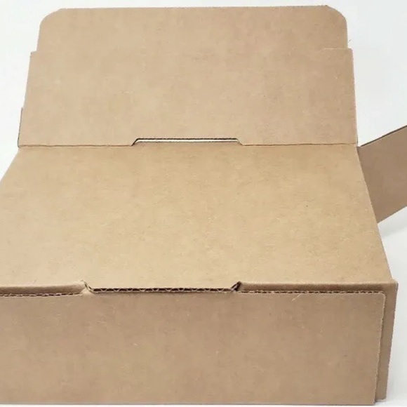NO TAPE REQUIRED 100 Combo 50 Small 9x7x3 and 50 12x10x3 Large Shipping Boxes - Picture 9 of 11